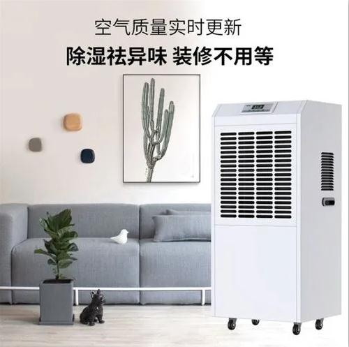 今明濕冷天氣繼續，濕冷加持下，南方真的比北方冷！
